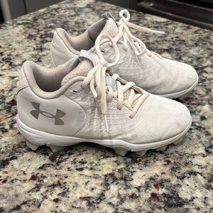 Under Armour Kids Cleats in White